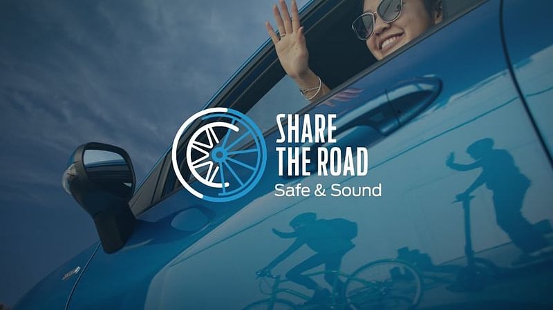 Stellen Kopfhörer eine Gefahr im Straßenverkehr dar? Virtuelles Sound-Experiment von Ford zeigt Risiken
