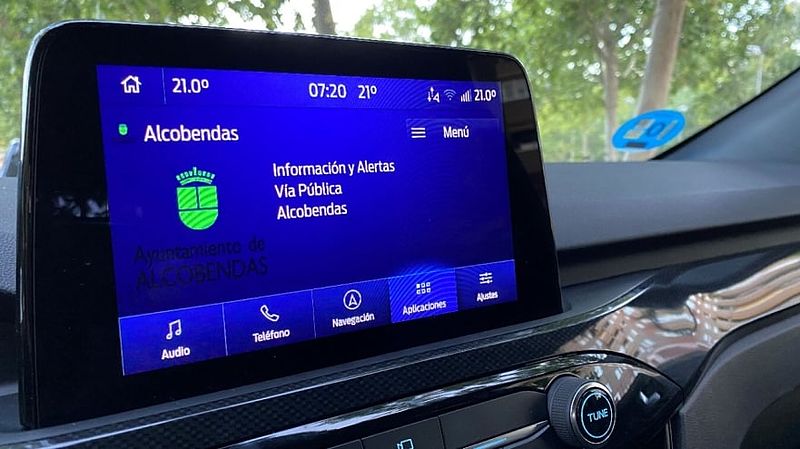 Ford erprobt Messaging-System mit kommunaler Daten-Anbindung für sicheres und effizientes Fahren in der Stadt