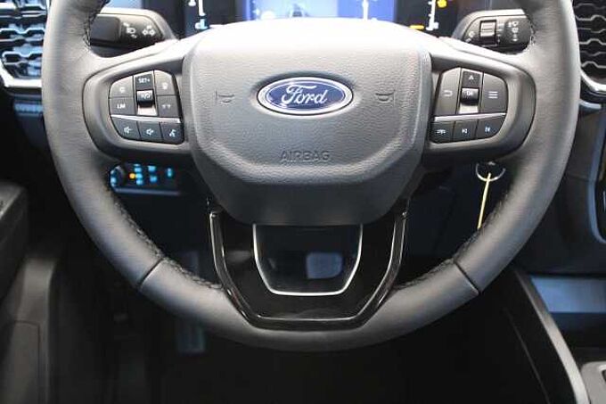 Ford Ranger XLT DoKa, AHK/iACC/NAVI/SHZ/1,99%*