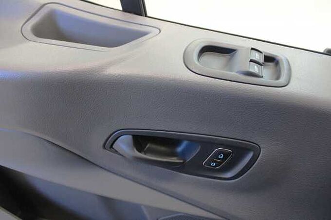 Ford Transit 350L3 Doppelkabine Pritsche Trend,1,99%* 