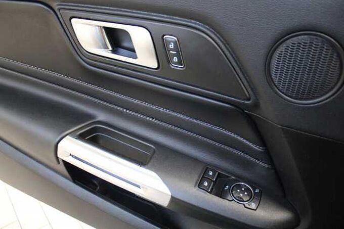 Ford Mustang Fastback GT V8 Aut/PREM-PK 2/NAVI/KAMERA