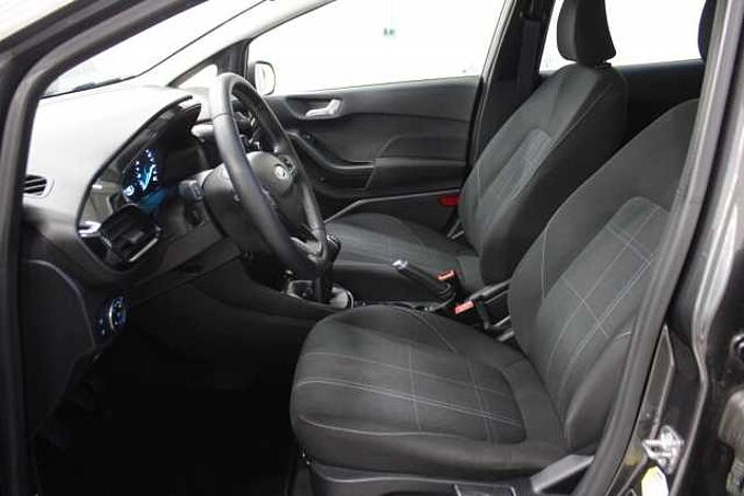 Ford Fiesta Cool & Connect 1.1l/PDC/KLIMA/SYNC