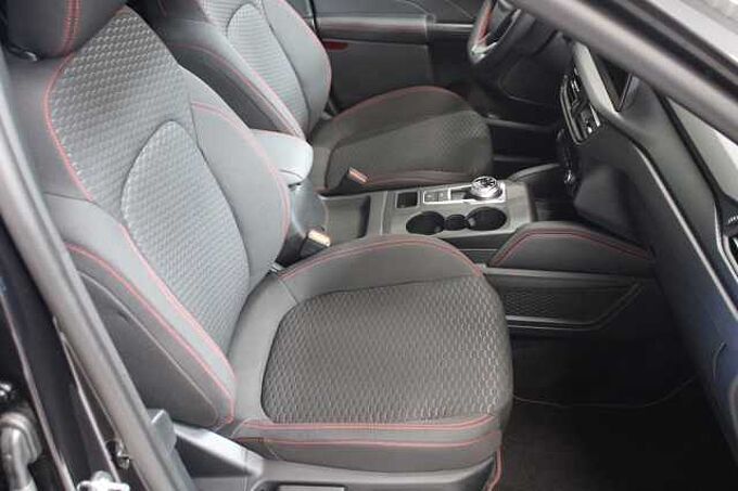 Ford Kuga 2.5l FHEV ST-Line, KAMERA/NAVI/LED