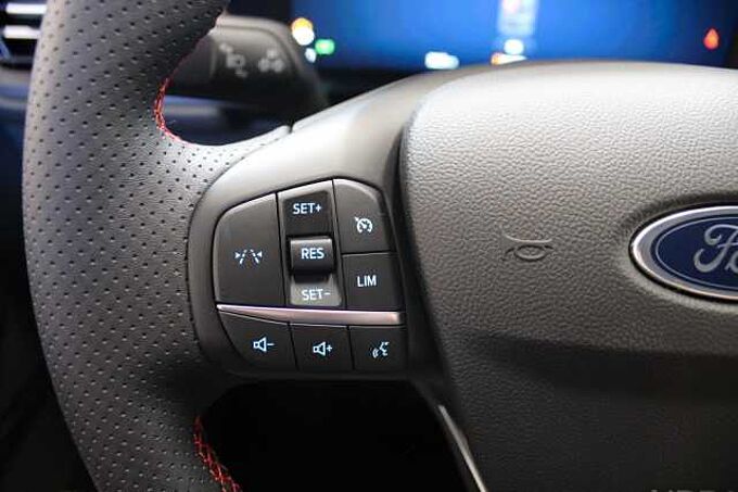 Ford Kuga 2.5l FHEV ST-Line, KAMERA/NAVI/LED
