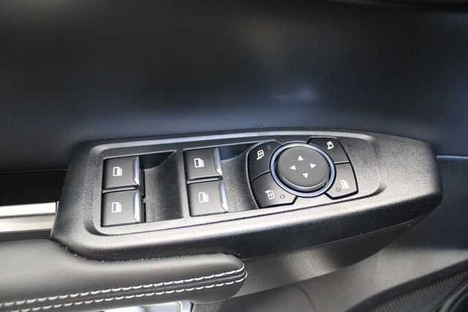 Ford Ranger Platinum DoKa 3.0 Auto, EL.ROLLO/AHK/iACC