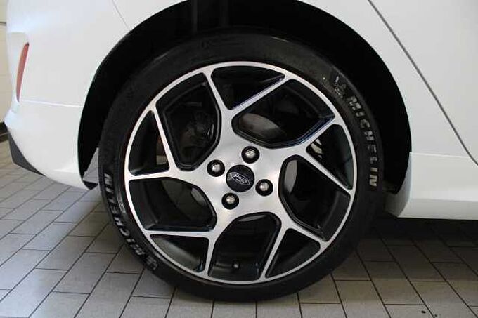 Ford Fiesta ST 1.5l PERFORMANCE-PAKET/RECARO/KAMERA/