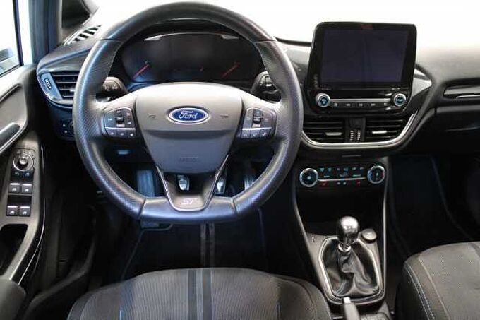 Ford Fiesta ST 1.5l PERFORMANCE-PAKET/RECARO/KAMERA/