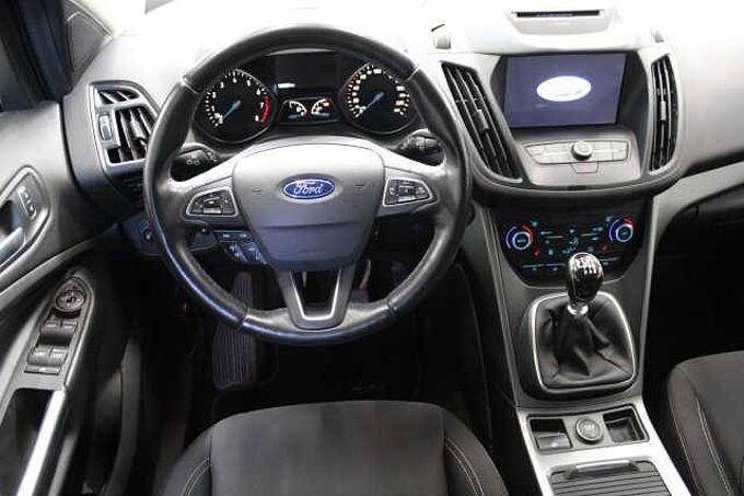 Ford Kuga Cool & Connect 1.5l/NAVI/AHK/PDC/LMR/SHZ/