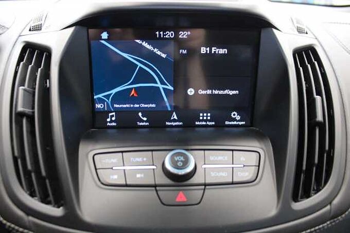 Ford Kuga Vignale 2.0l Auto. /ACC/KAMERA/PANO/MEMORY/