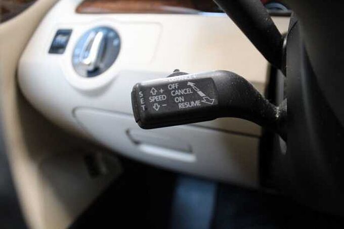 Volkswagen CC 2.0l TDI 4Motion Auto./R-LINE/NAVI/ACC/AHK/