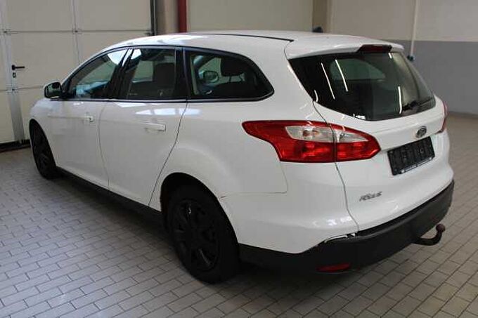 Ford Focus Turnier Trend 1.6l TDCI/AHK/KLIMA/RADIO