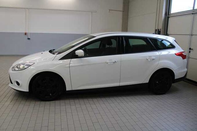 Ford Focus Turnier Trend 1.6l TDCI/AHK/KLIMA/RADIO