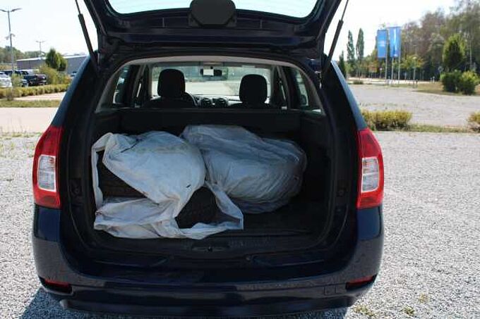 Dacia Logan MCV II Kombi Essentiel 1.2l / Radio /