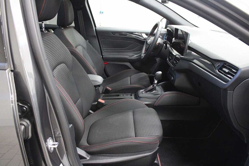 Ford Focus Turnier 1.0 Aut. ST-Line X, PANORAMA/B&O
