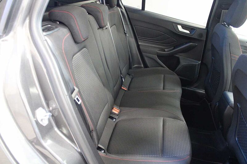 Ford Focus Turnier 1.0 Aut. ST-Line X, PANORAMA/B&O