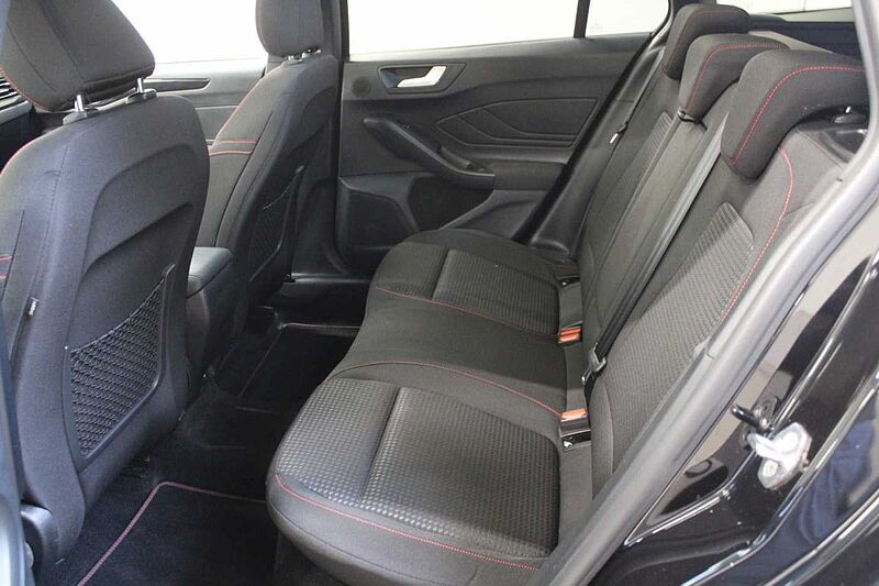 Ford Focus Turnier 1.0 Aut. ST-Line X, PANORAMA/B&O