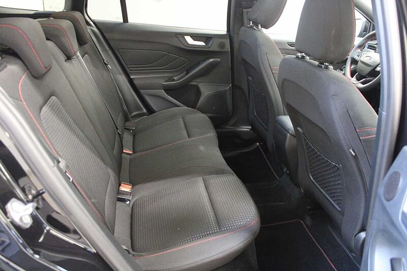 Ford Focus Turnier 1.0 Aut. ST-Line X, PANORAMA/B&O