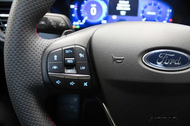 Ford Focus Turnier 1.0 Aut. ST-Line X, PANORAMA/B&O