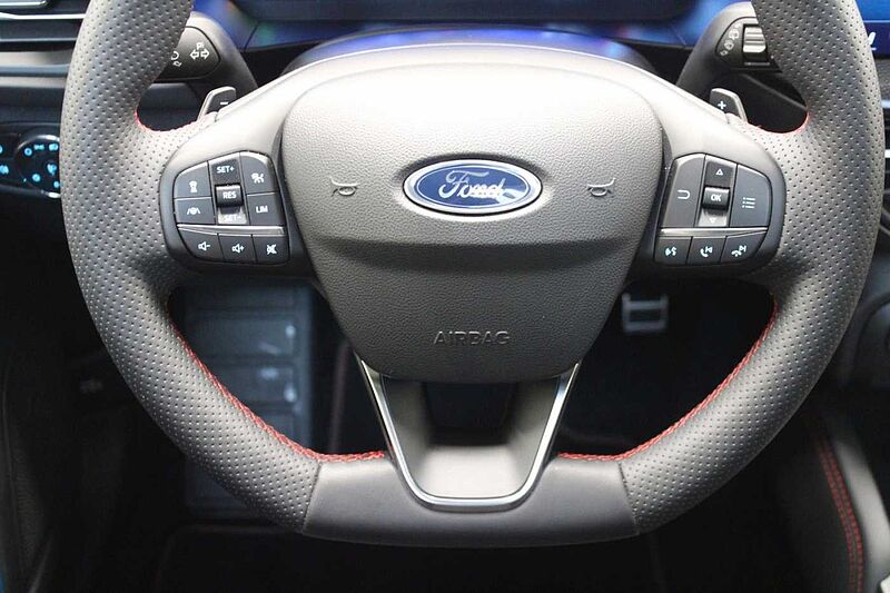 Ford Focus Turnier 1.0 Aut. ST-Line X, PANORAMA/B&O