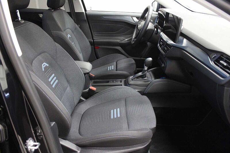 Ford Focus Turnier 1.0 Aut. Active X, PANORAMA/iACC