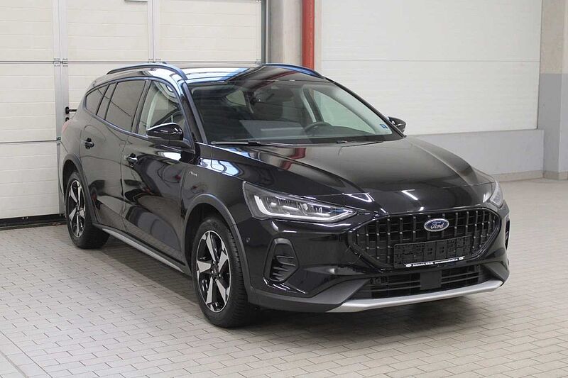 Ford Focus Turnier 1.0 Aut. Active X, PANORAMA/iACC
