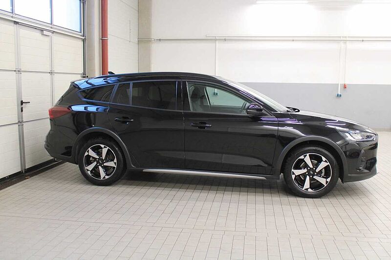 Ford Focus Turnier 1.0 Aut. Active X, PANORAMA/iACC