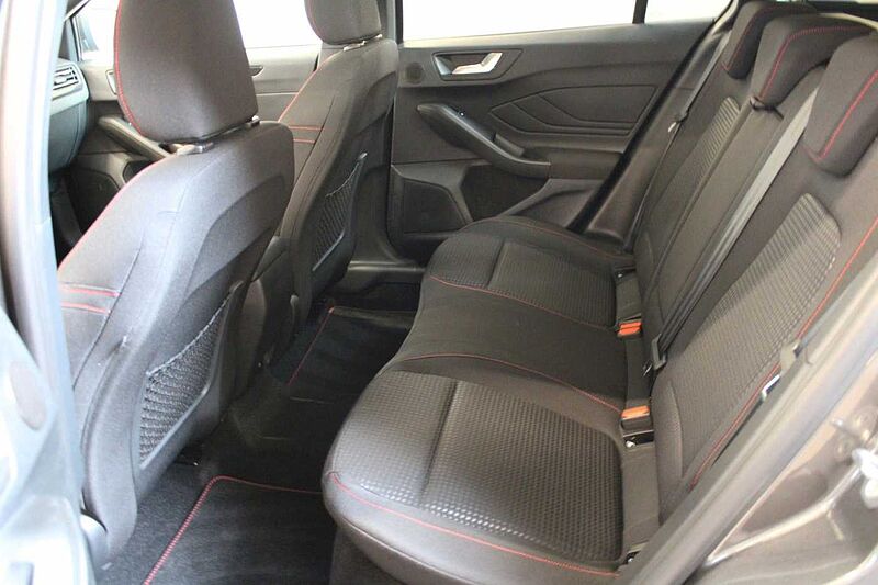 Ford Focus Turnier 1.0 Aut. ST-Line X, AHK/PANORAMA
