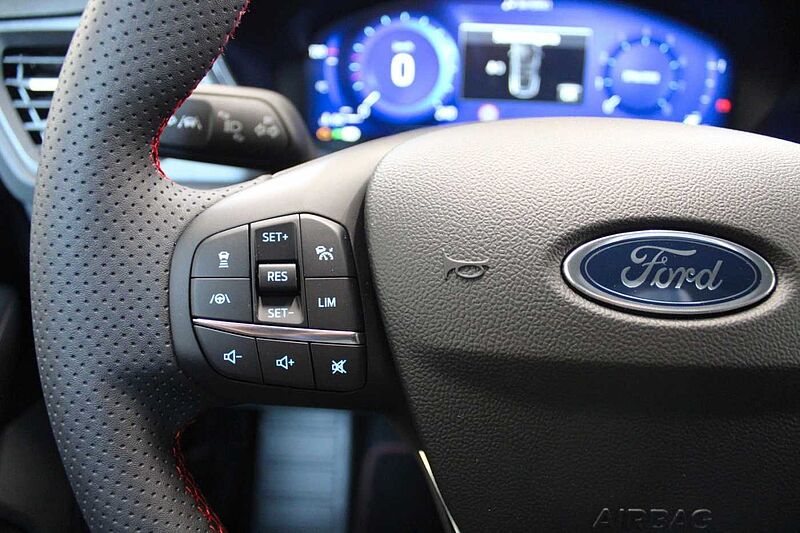 Ford Focus Turnier 1.0 Aut. ST-Line X, AHK/PANORAMA