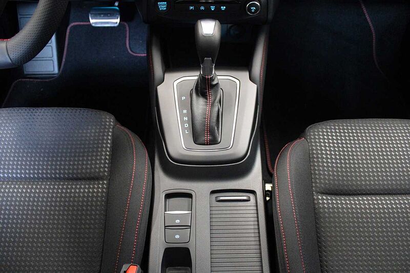 Ford Focus Turnier 1.0 Aut. ST-Line X, AHK/PANORAMA