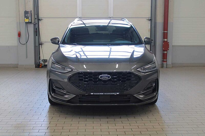 Ford Focus Turnier 1.0 Aut. ST-Line X, AHK/PANORAMA