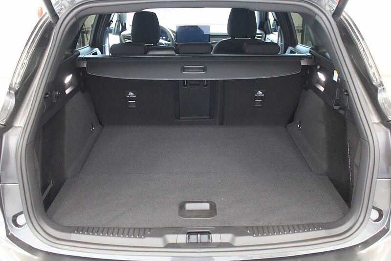 Ford Focus Turnier 1.0 Aut. ST-Line X, AHK/PANORAMA