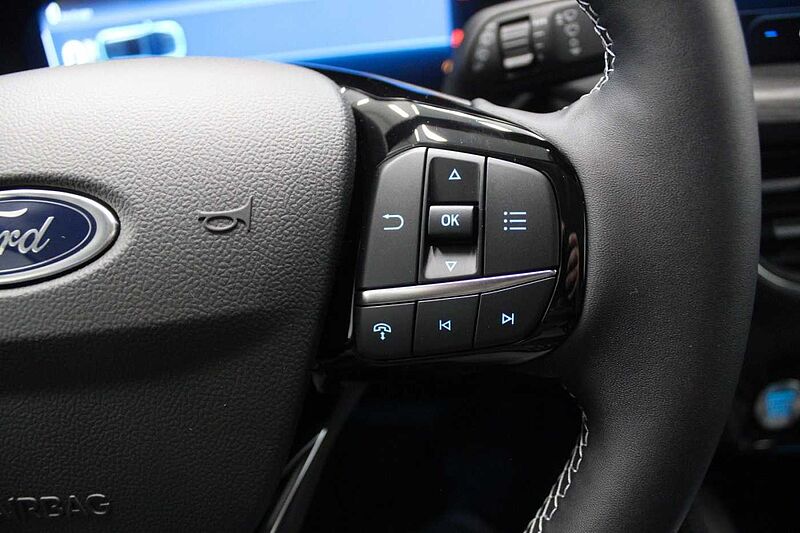 Ford Kuga 2.5l PHEV Active, KAMERA/NAVI/LED