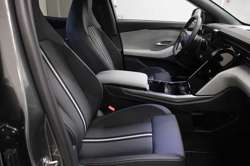 Ford Capri Extended Range 77kWh, LED/KAMERA/iACC