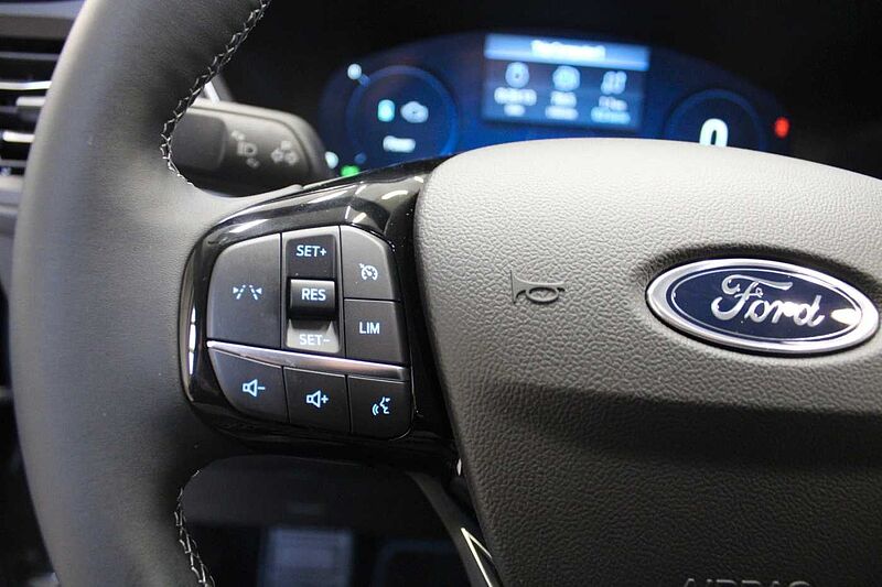 Ford Kuga 2.5l PHEV Active, KAMERA/NAVI/LED