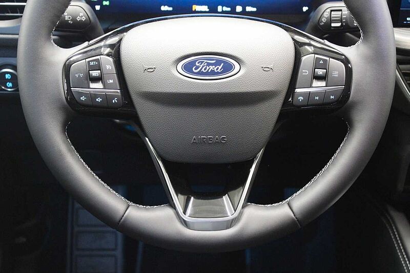 Ford Kuga 2.5l PHEV Active, KAMERA/NAVI/LED
