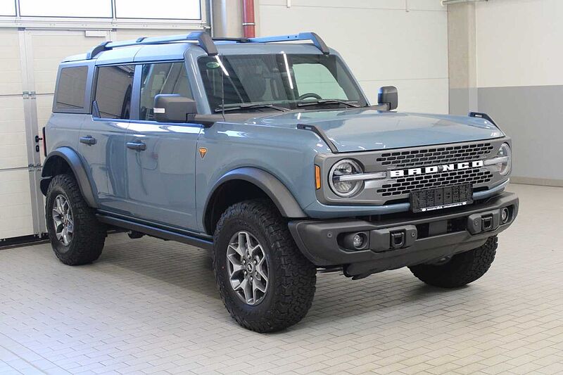Ford Bronco Badlands 2.7 V6 e-4WD First Edition, NAVI