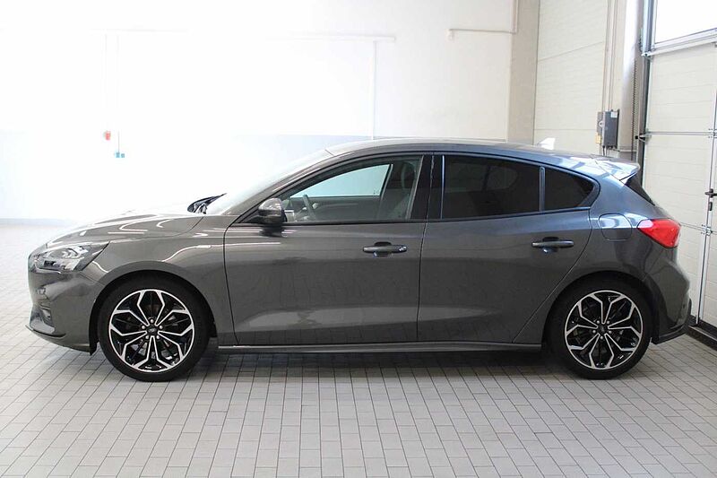 Ford Focus Lim. ST-Line 1.0l MHEV/LED/ACC/KAMERA/AHK/