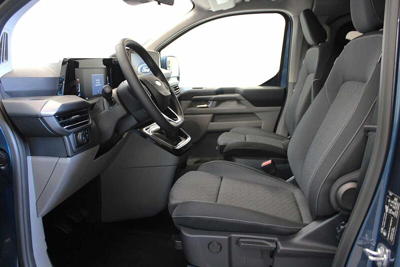 Ford Tourneo Custom Titanium 2.0 EcoBlue 320 L2, NAVI