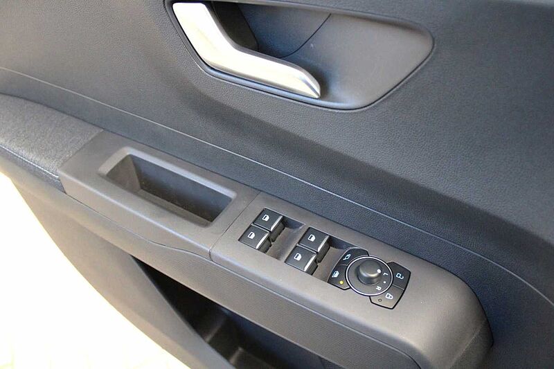 Ford Tourneo Courier 1.0l EcoBoost Active, KAMERA