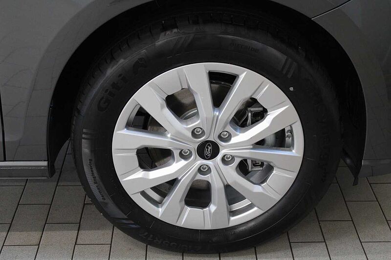 Ford Tourneo Connect L1 Titanium Auto. , LED/NAVI/SHZ