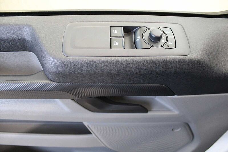 Ford Transit Custom Kombi 320 L1H1 Trend, LED/NAVI