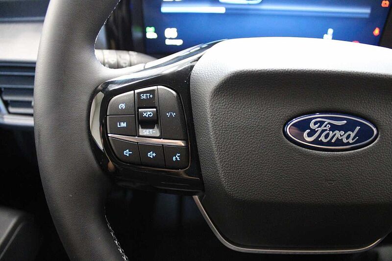 Ford Transit Courier BEV Trend, PDC/KAMERA/HOLZBODEN