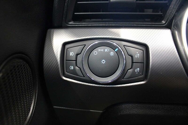 Ford Mustang Fastback GT V8 Aut/PREM-PK 2/MAGNE-RIDE/