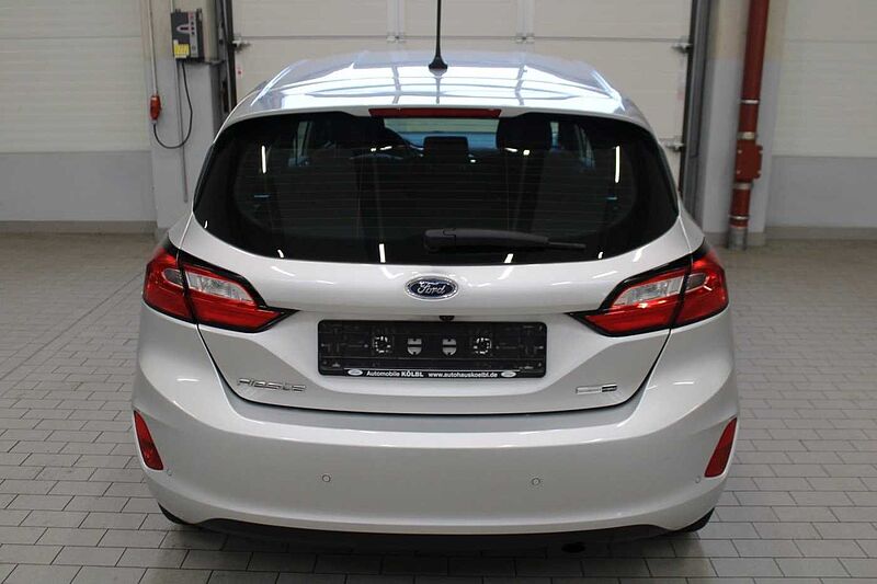 Ford Fiesta Titanium 1.0l MHEV/KAMERA/SHZ/LED/AHK/