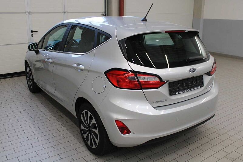 Ford Fiesta Titanium 1.0l MHEV/KAMERA/SHZ/LED/AHK/