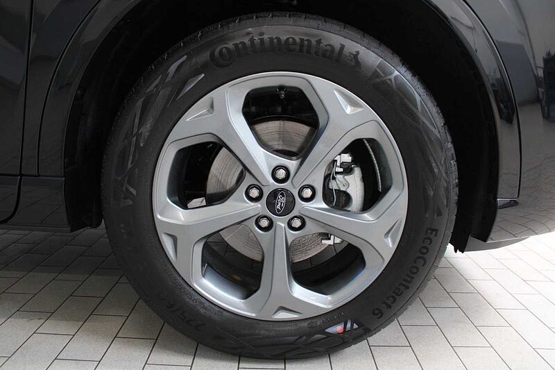 Ford Kuga 2.5l FHEV ST-Line, KAMERA/NAVI/LED