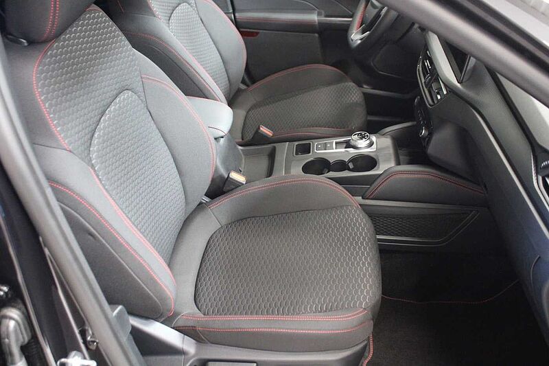 Ford Kuga 2.5l FHEV ST-Line, KAMERA/NAVI/LED