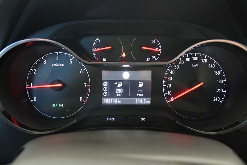 Opel Crossland X 1.2l Turbo/NAVI/KAMERA/PDC/CARPLAY/