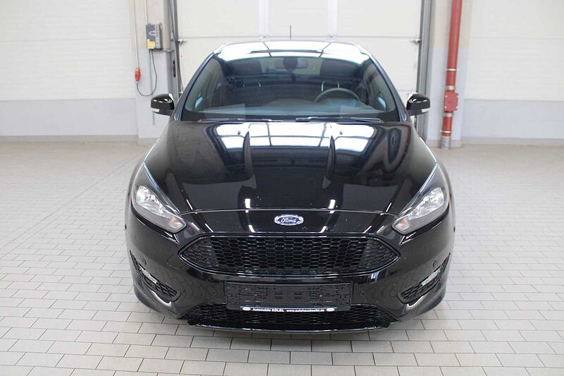 Ford Focus Lim. ST-Line 1.5l/NAVI/KAMERA/SHZ/PDC/TEMP