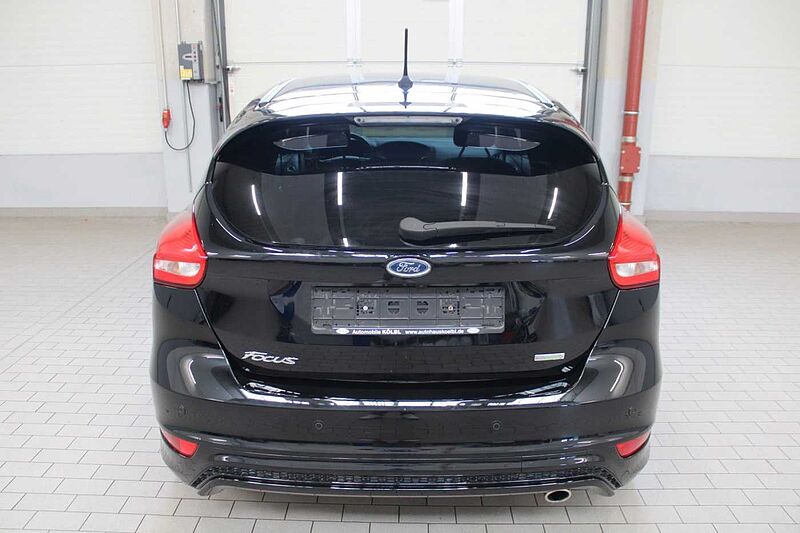 Ford Focus Lim. ST-Line 1.5l/NAVI/KAMERA/SHZ/PDC/TEMP